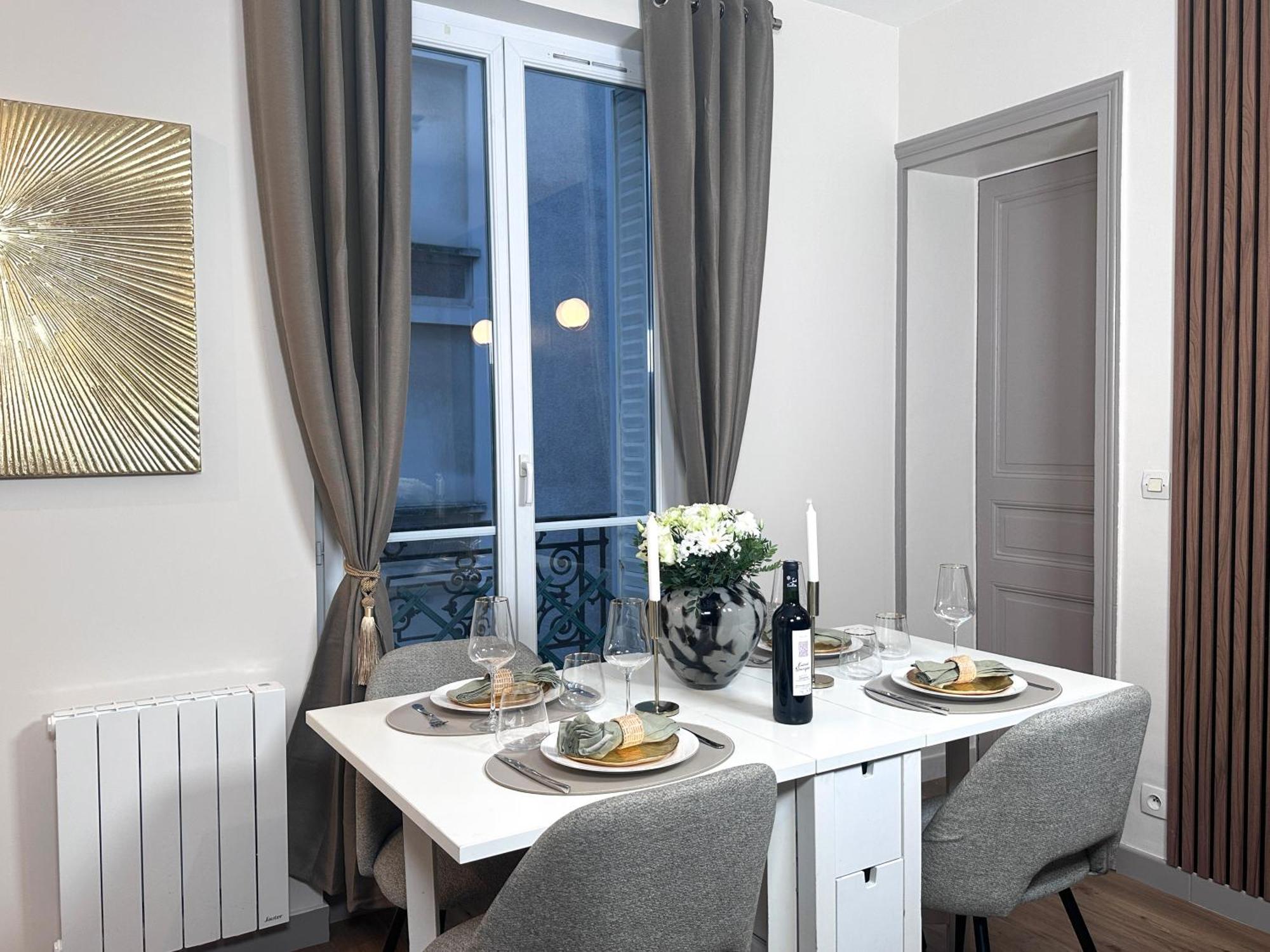 פריז Cozy Apartments Near The Sorbonne מראה חיצוני תמונה