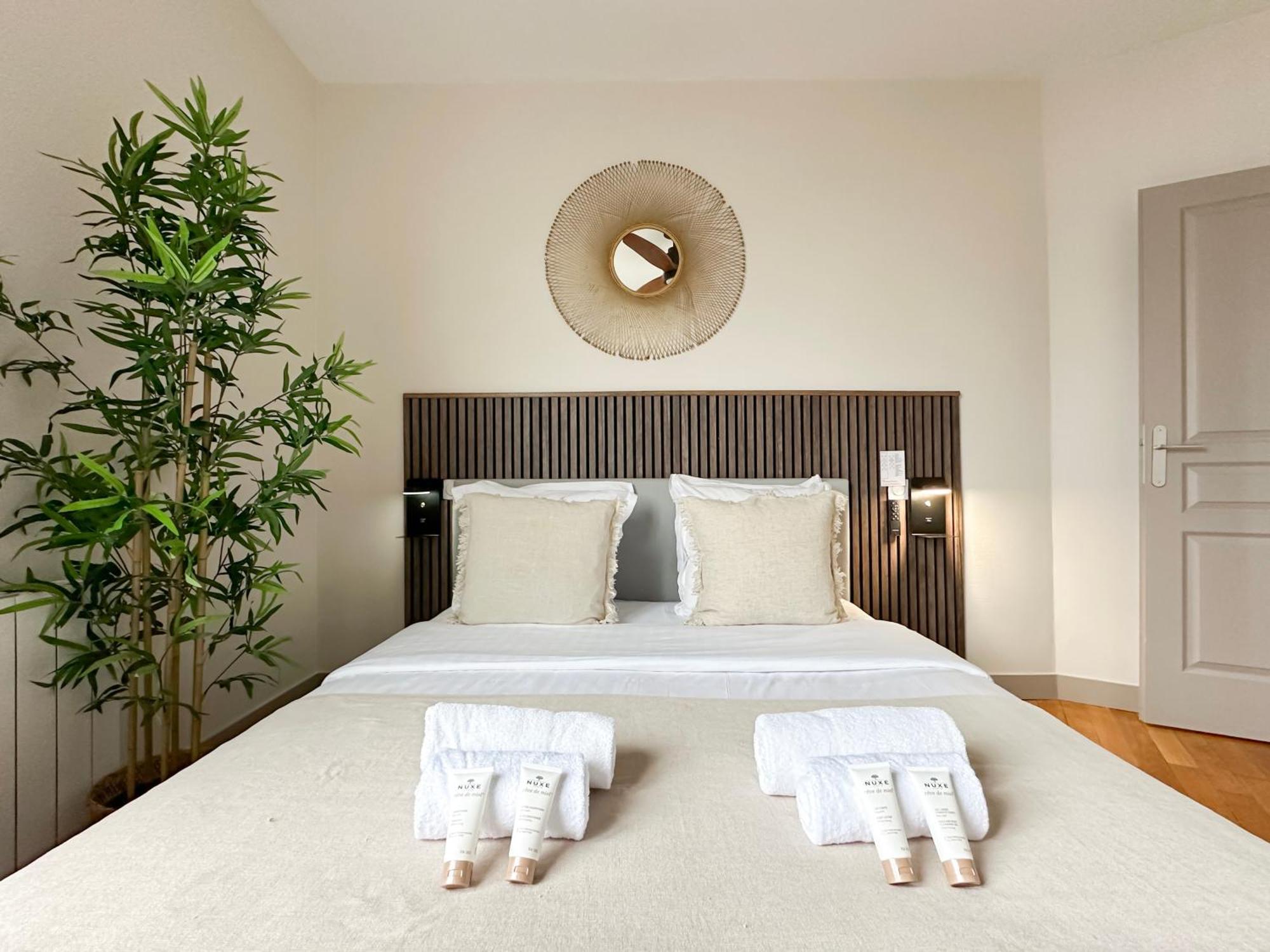 פריז Cozy Apartments Near The Sorbonne מראה חיצוני תמונה
